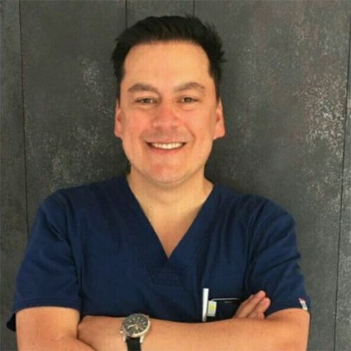 Freddy Carrizosa Eslava, Odontólogo en Bogotá | Agenda una cita online