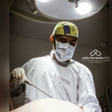 Julian Andres Hernandez Beltran, Cirujano Plastico en Cali | Agenda una cita online