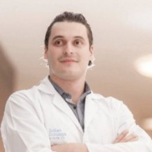 Julian Zuluaga Villegas, Neurocirujano, Especialista en Cirugía de Columna  en Medellín | Agenda una cita online